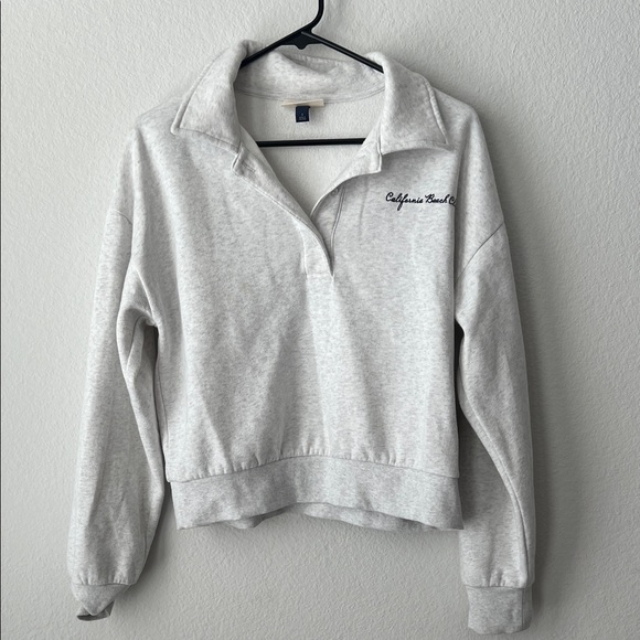 Universal Thread Tops - Universal Thread Pullover - S